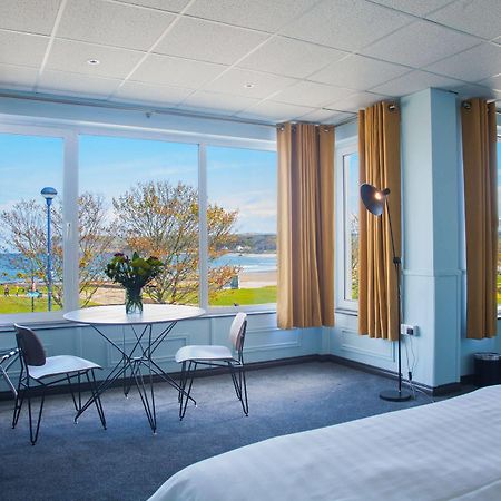 Marine Hotel Ballycastle Ngoại thất bức ảnh