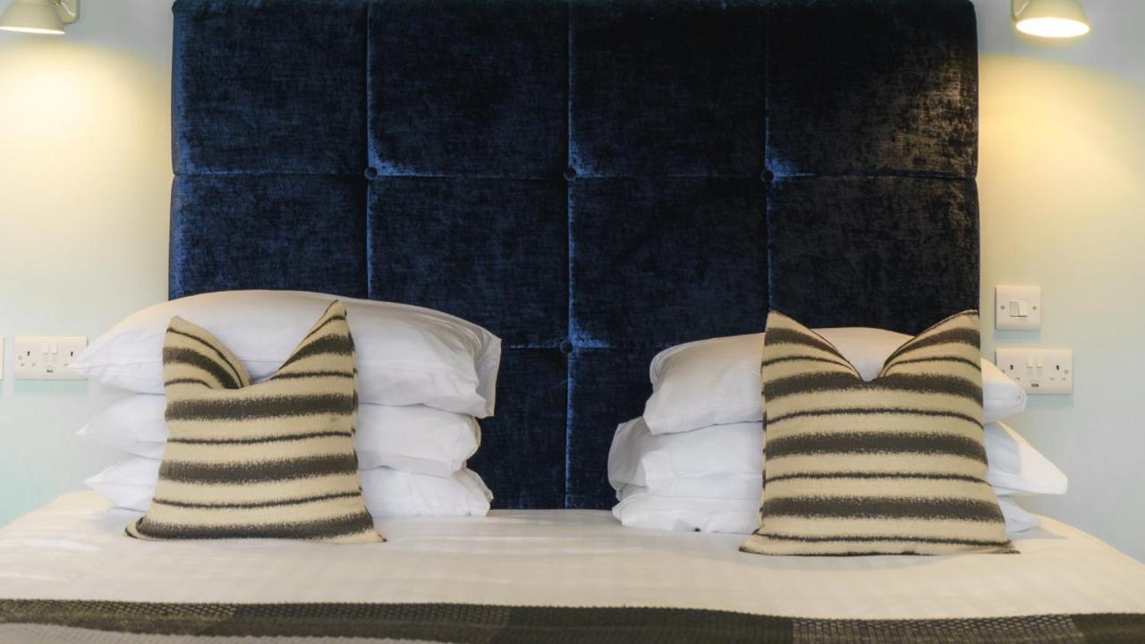 Marine Hotel Ballycastle Ngoại thất bức ảnh