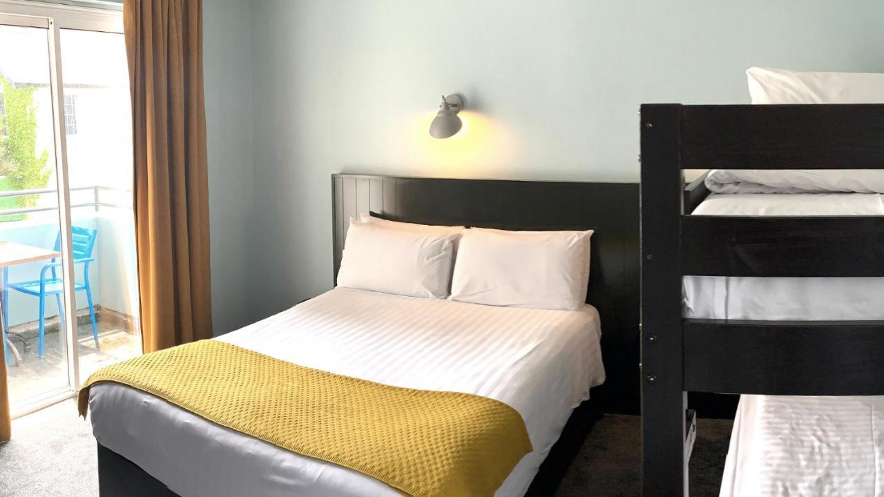 Marine Hotel Ballycastle Ngoại thất bức ảnh