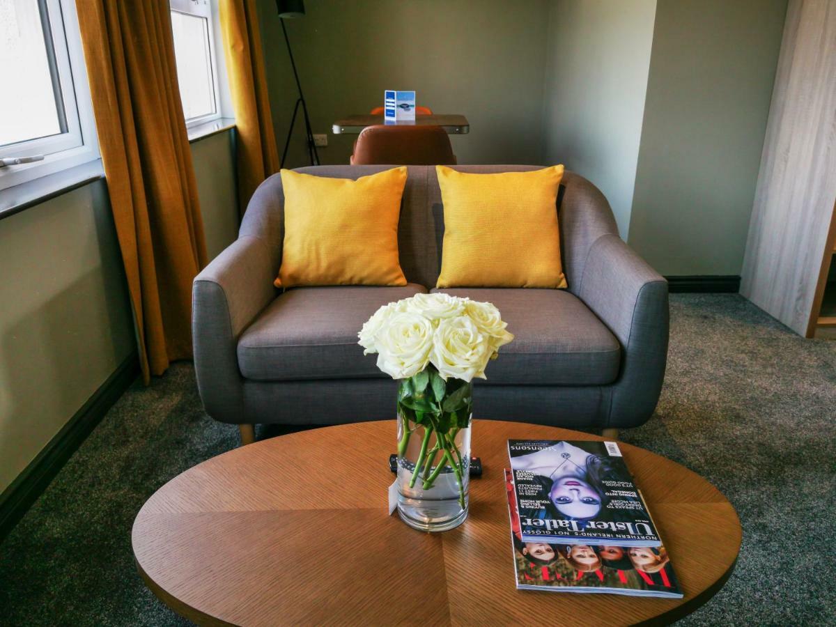 Marine Hotel Ballycastle Ngoại thất bức ảnh